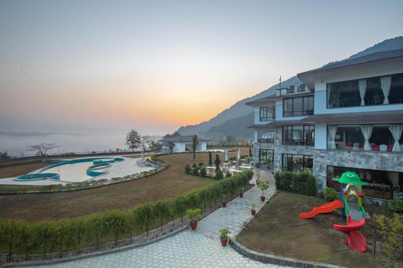Mountain Glory Forest Resort Pokhara Bagian luar foto