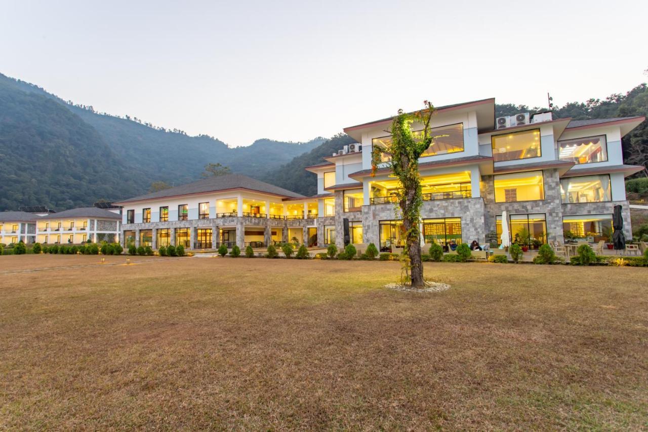 Mountain Glory Forest Resort Pokhara Bagian luar foto