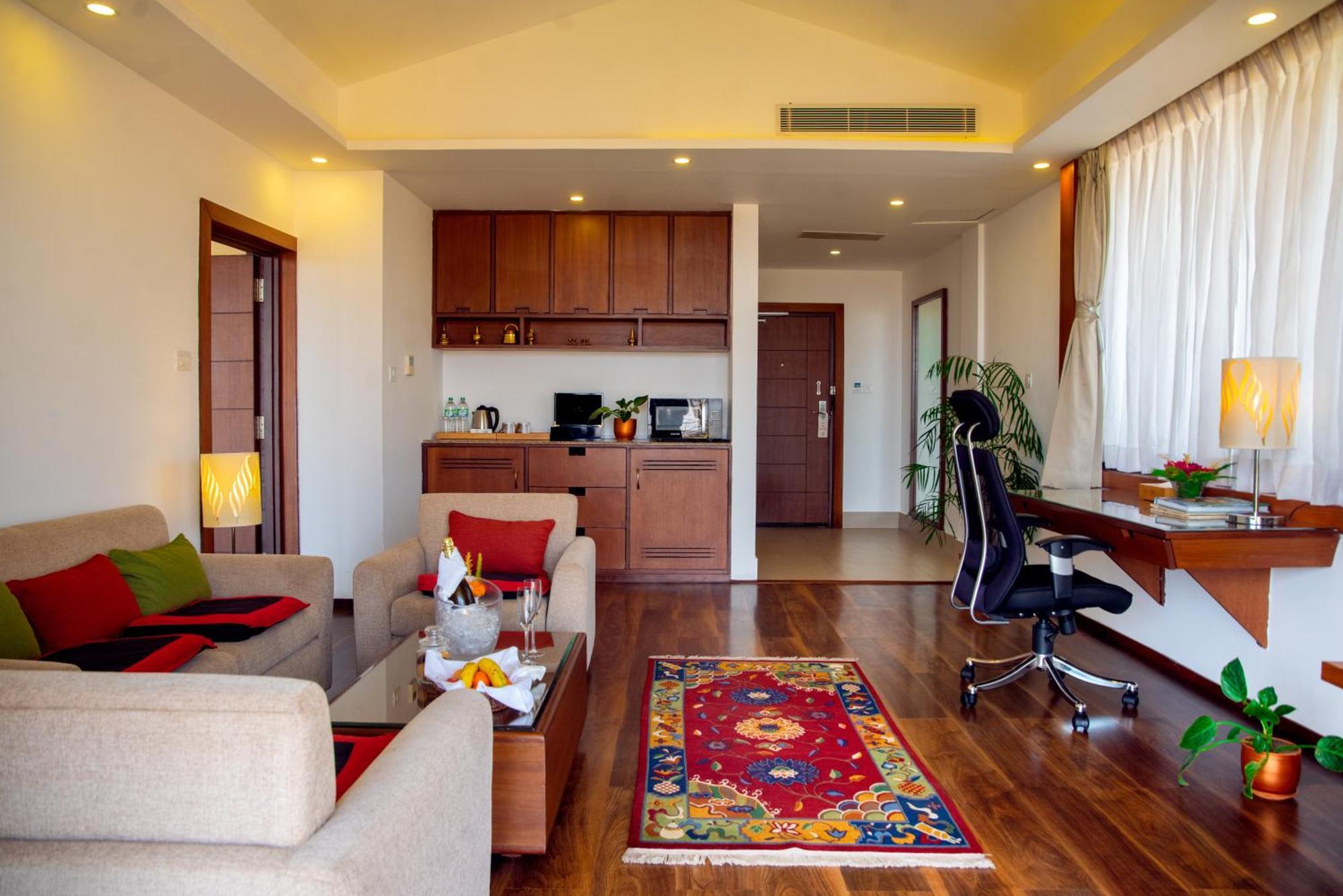Mountain Glory Forest Resort Pokhara Bagian luar foto