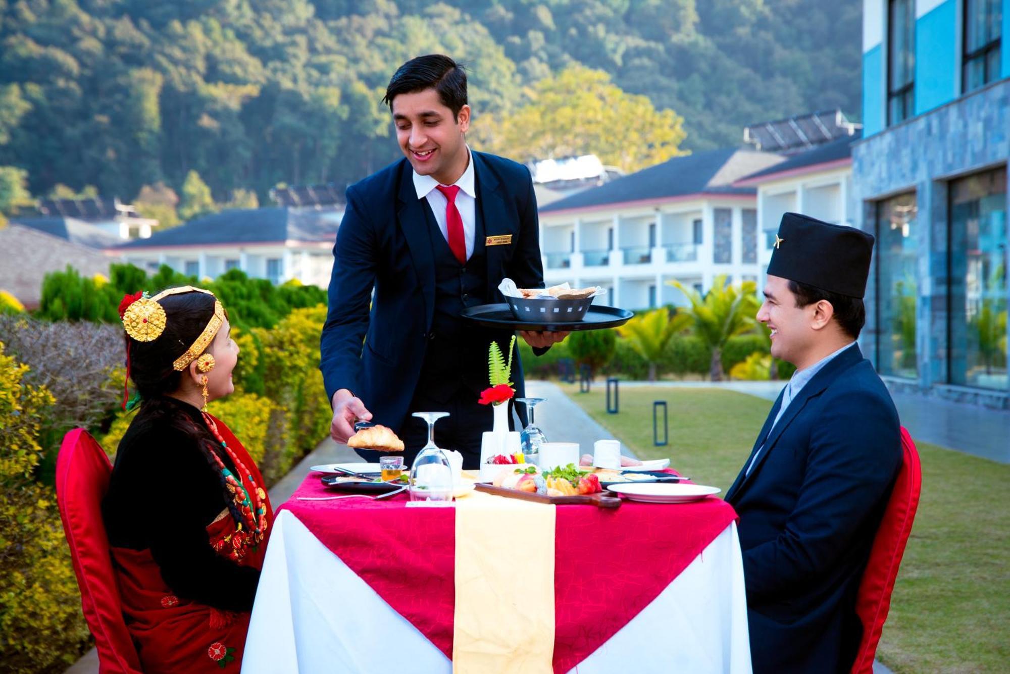 Mountain Glory Forest Resort Pokhara Bagian luar foto