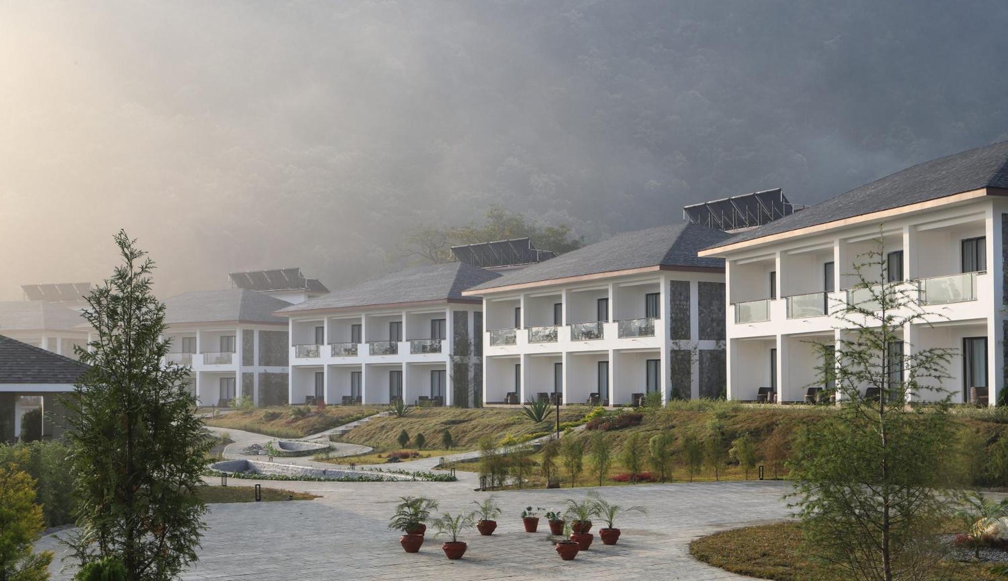 Mountain Glory Forest Resort Pokhara Bagian luar foto